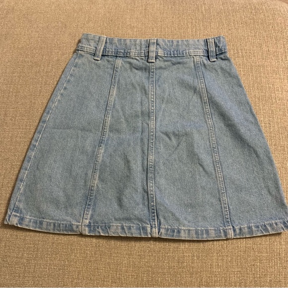 H&M high waist denim skirt - Picture 2 of 2